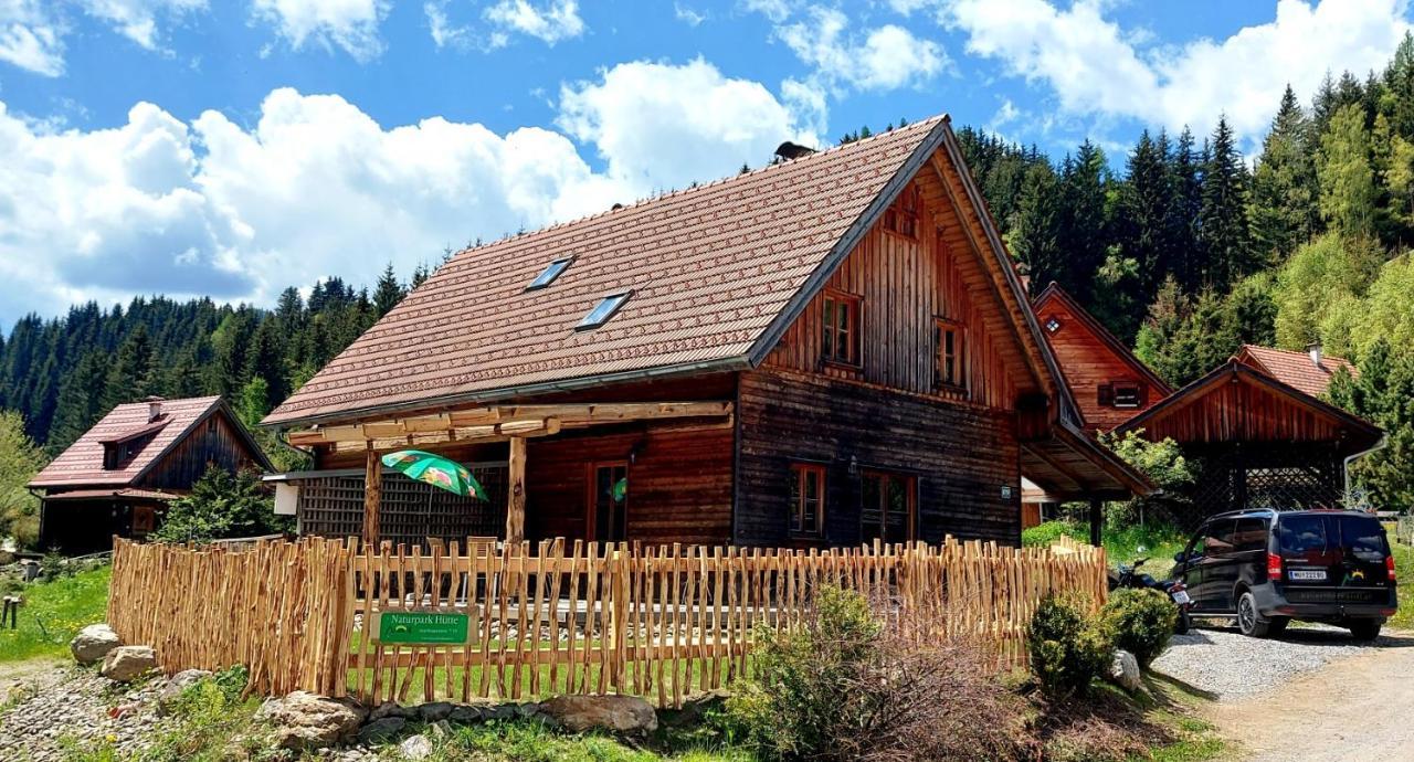 Naturpark Huette Mandl, Biobauernhof & Huettenurlaub ザンクト・ランブレヒット エクステリア 写真